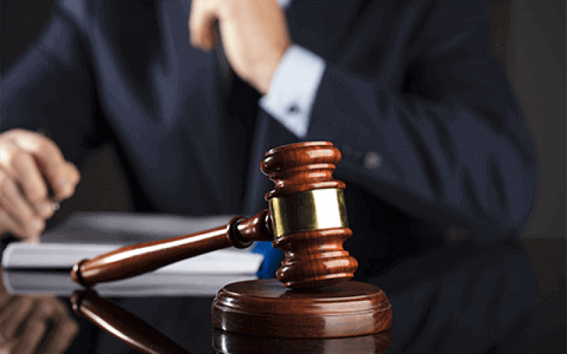 Direito Publico com ênfase em Contratos e Licitações